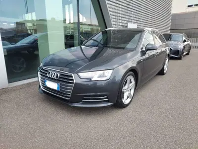 Audi A4 Avant 2.0 TDI 150 CV Sport del 2017 usata a Modena