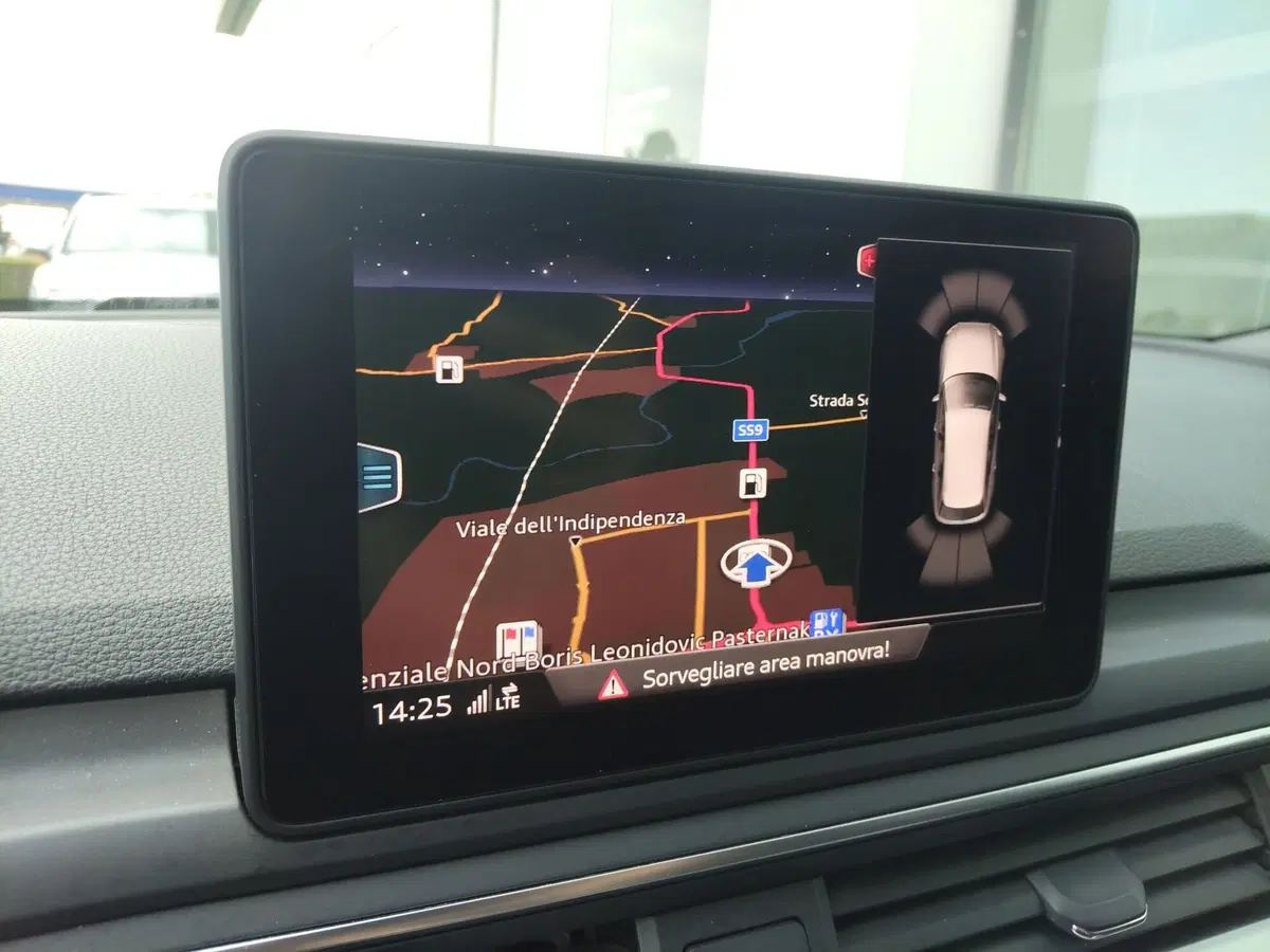 Audi A4 Avant usata a Modena (9)