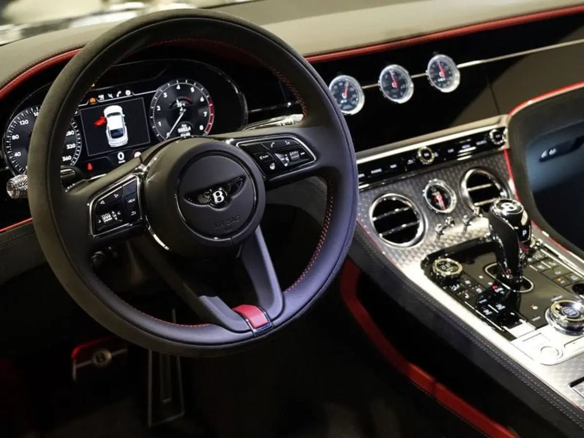 Bentley Continental GT usata a Milano (4)