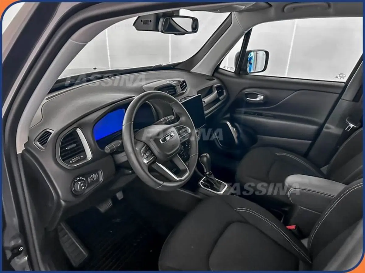 Jeep Renegade usata a Milano (9)