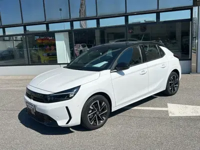 Opel Corsa 1.2 100 CV GS Line del 2025 usata a Verdello