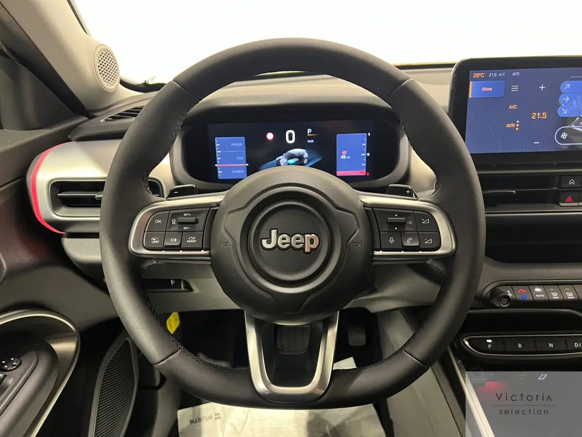 Jeep Avenger nuova a Brescia (10)