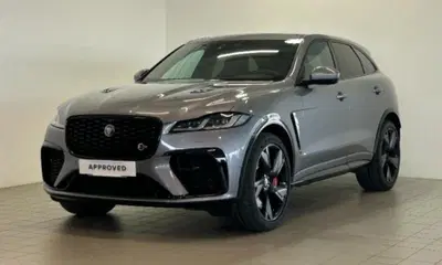 Jaguar F-Pace 5.0 V8 550 CV AWD aut. SVR del 2022 usata a Venezia