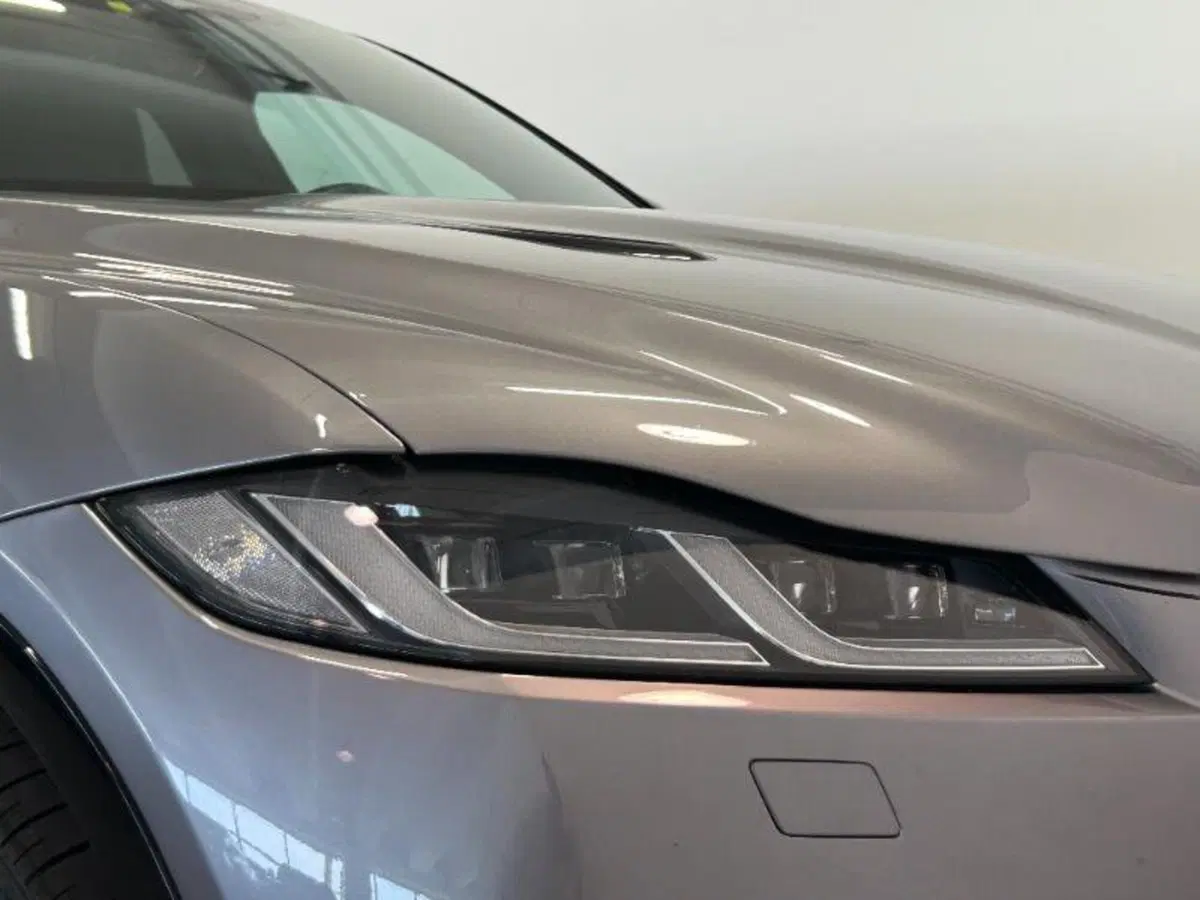 Jaguar F-Pace usata a Venezia (8)
