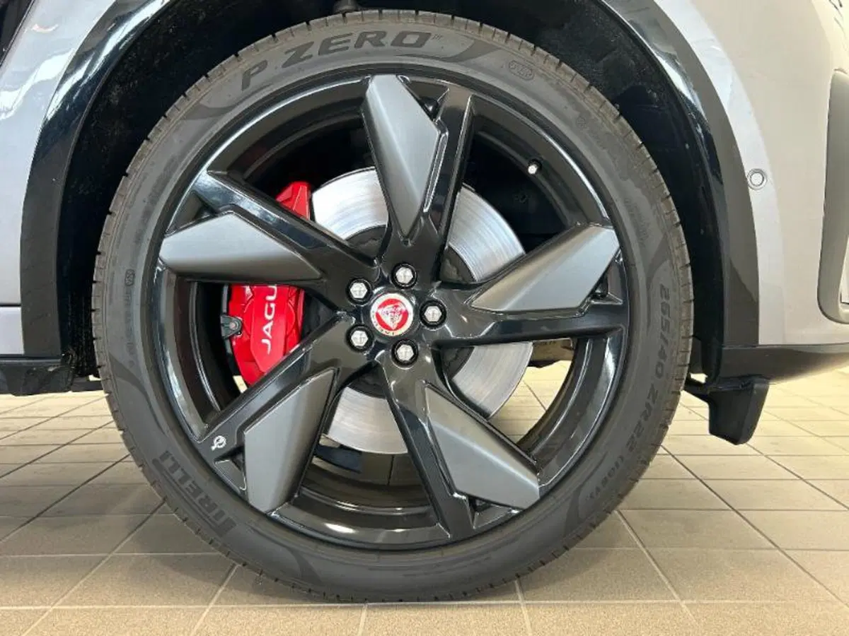Jaguar F-Pace usata a Venezia (9)