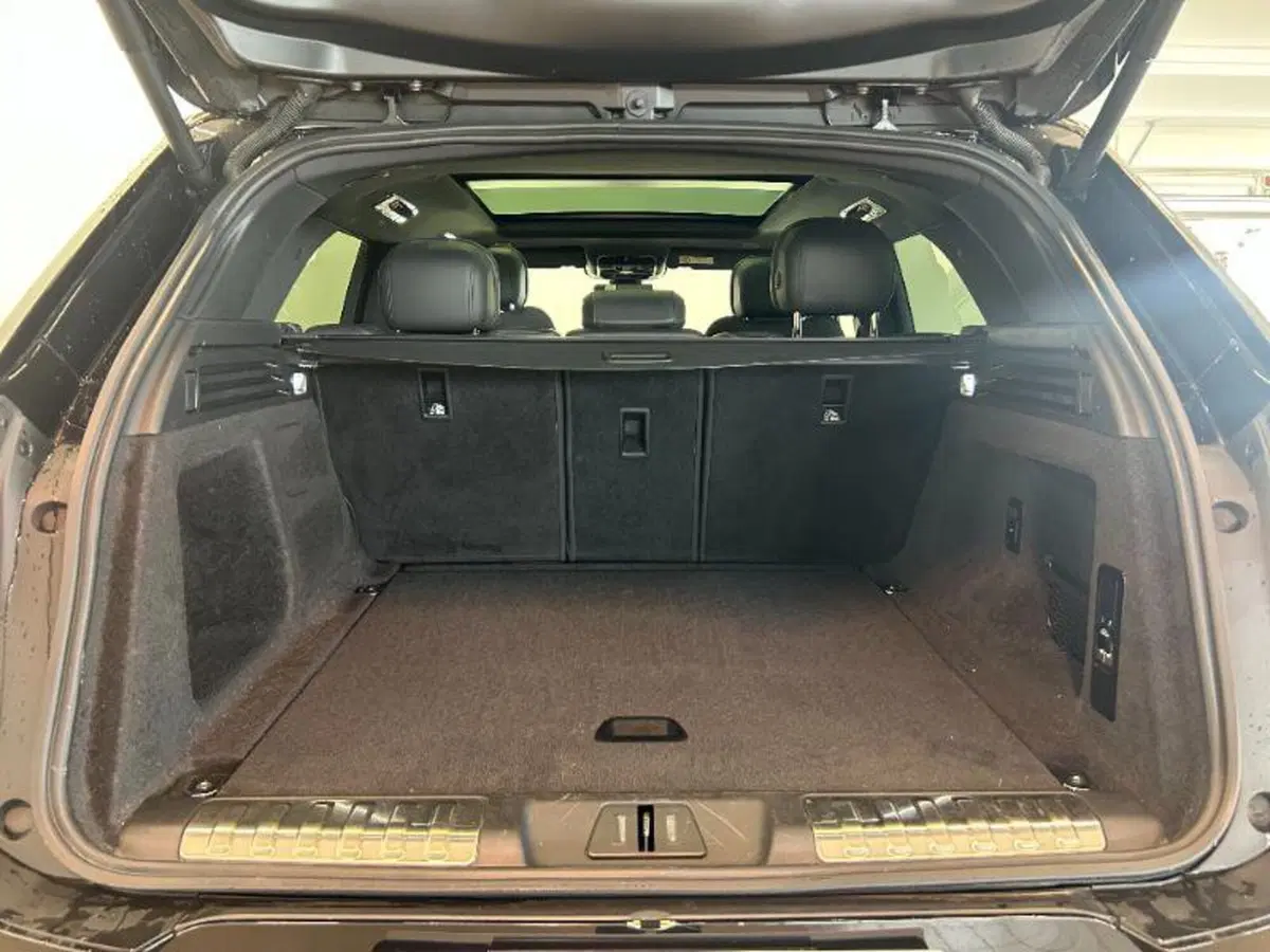 Land Rover Range Rover Sport usata a Venezia (14)