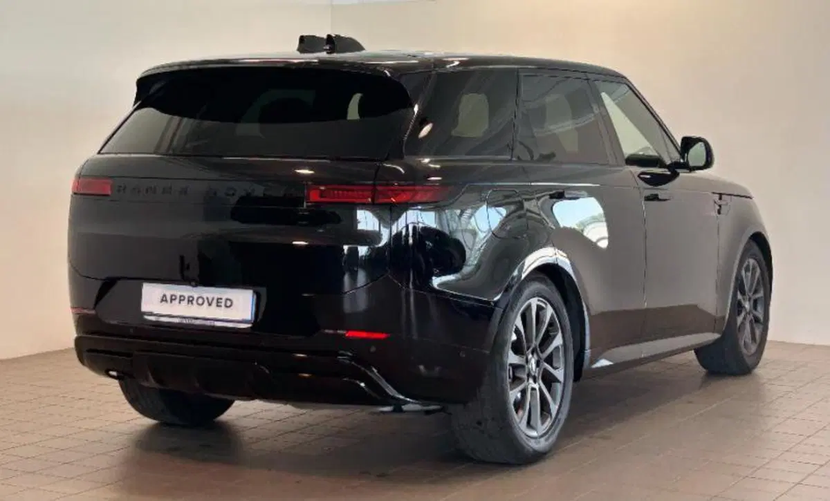 Land Rover Range Rover Sport usata a Venezia (5)