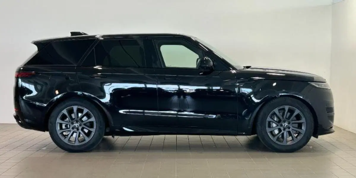 Land Rover Range Rover Sport usata a Venezia (6)