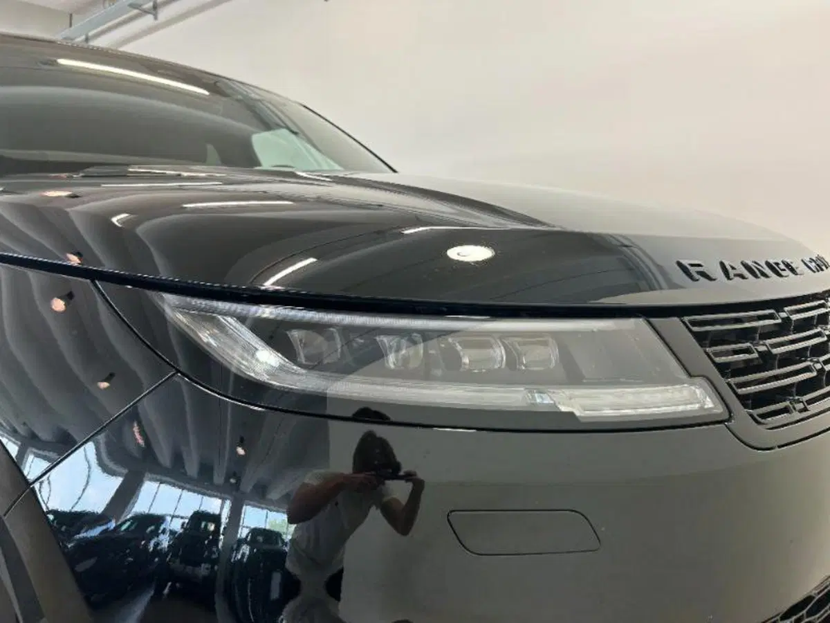 Land Rover Range Rover Sport usata a Venezia (9)
