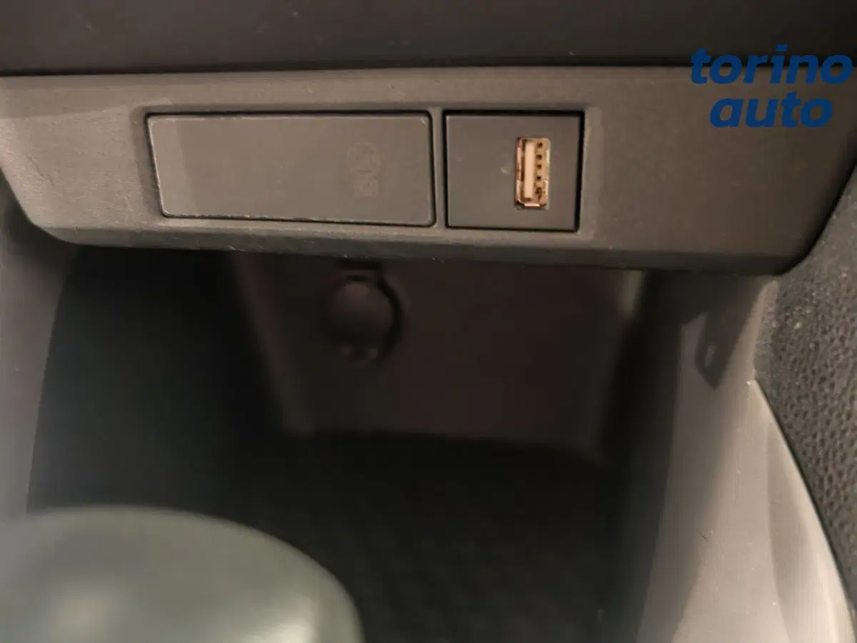 Toyota Yaris usata a Torino (19)