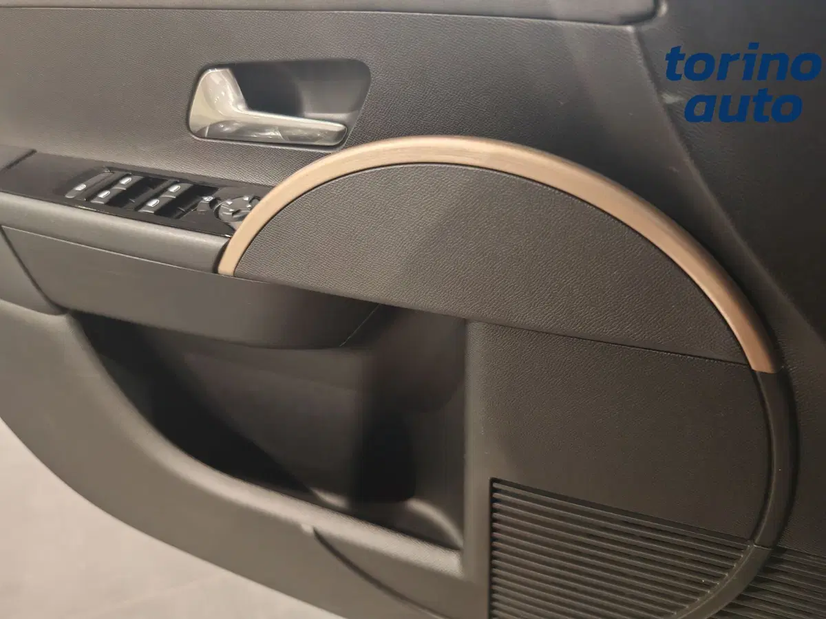 Lancia Ypsilon usata a Torino (12)