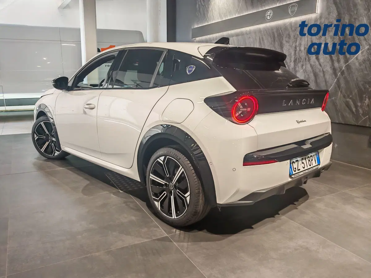 Lancia Ypsilon usata a Torino (5)
