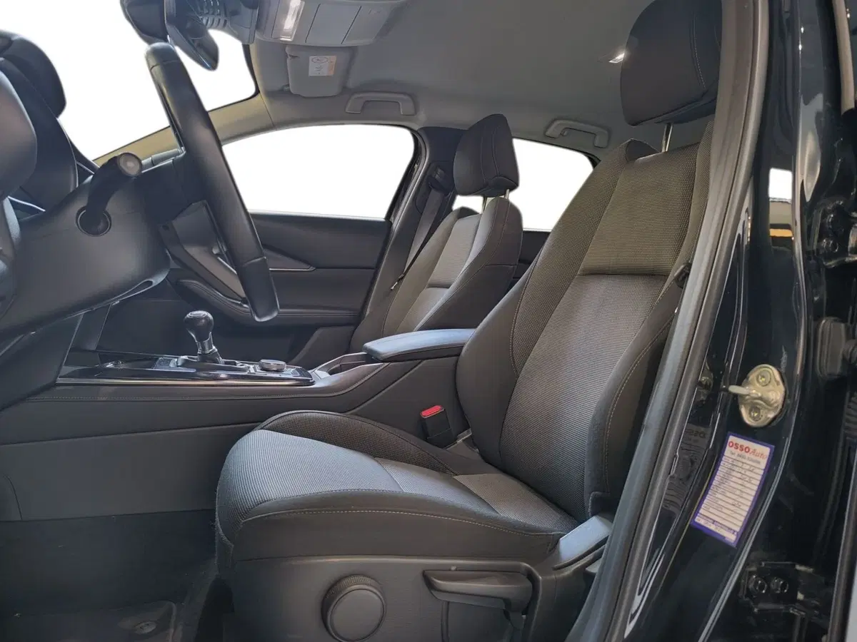 Mazda CX-30 usata a Udine (8)