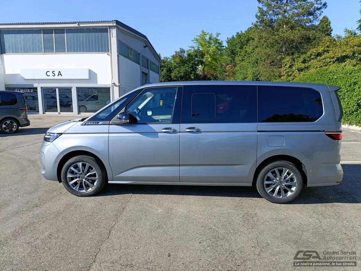 Volkswagen Multivan nuova a Bologna (11)