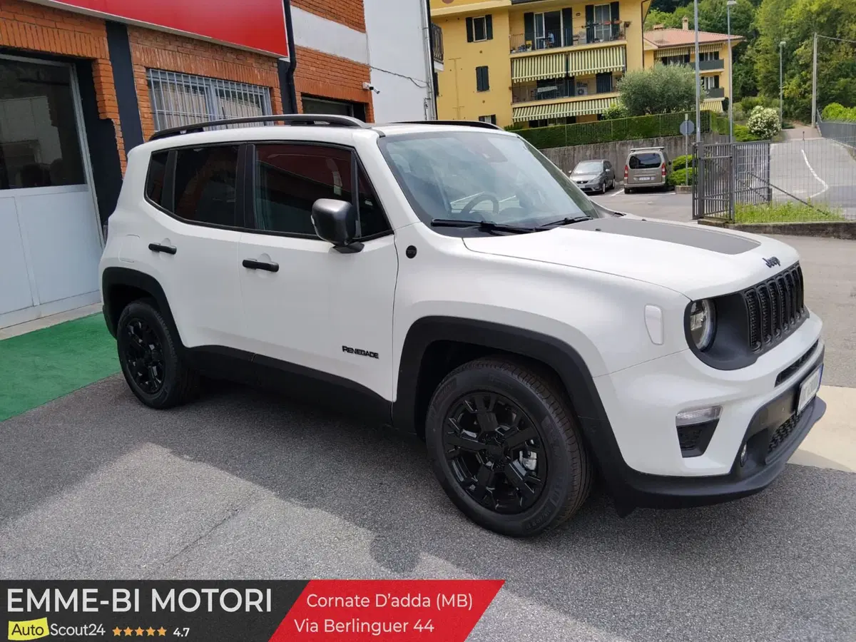 Jeep Renegade nuova a Lecco (2)