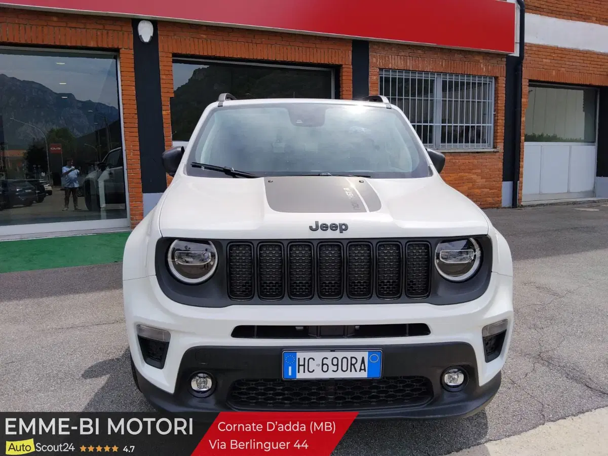 Jeep Renegade nuova a Lecco (3)
