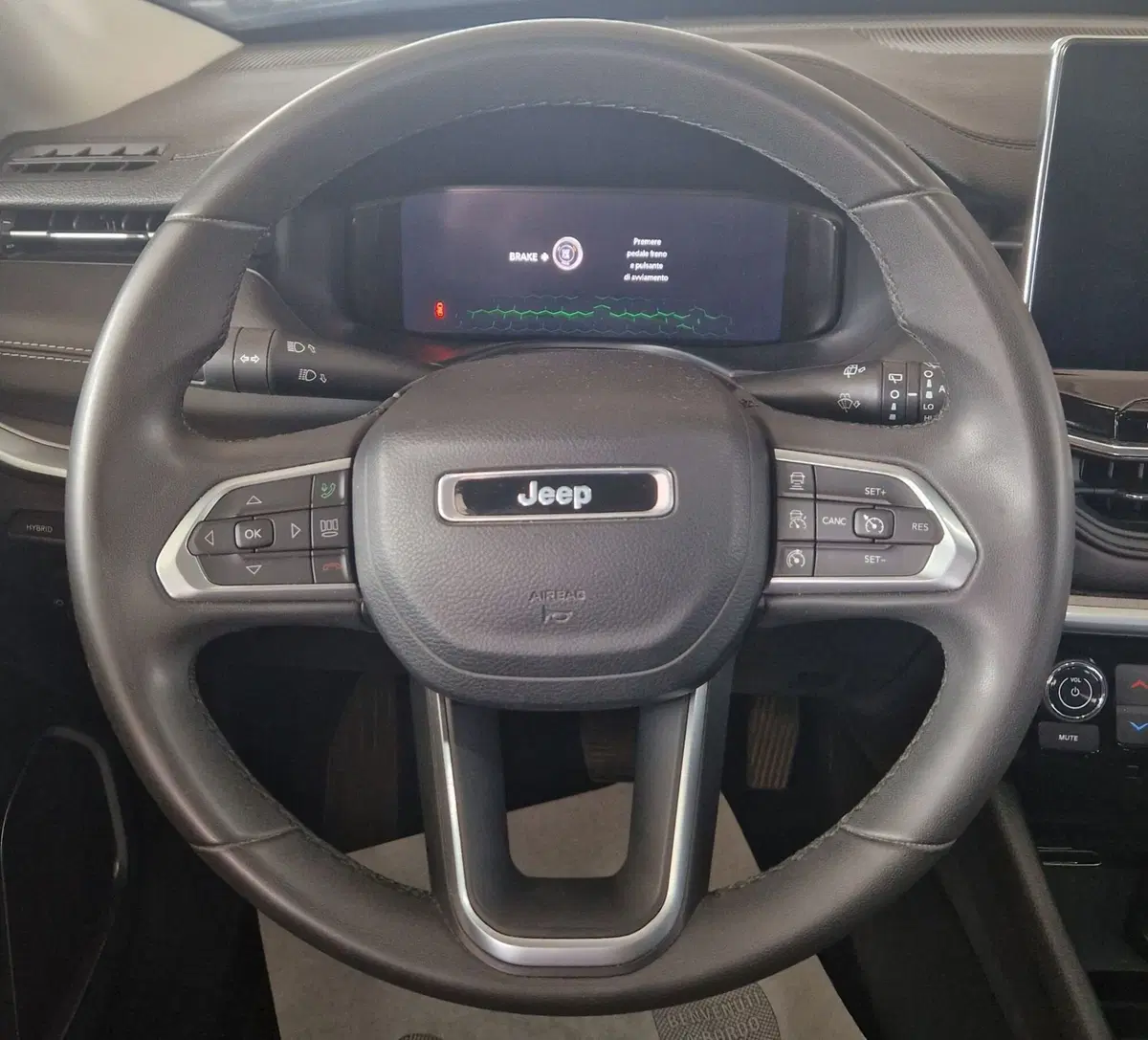Jeep Compass usata a Terni (12)