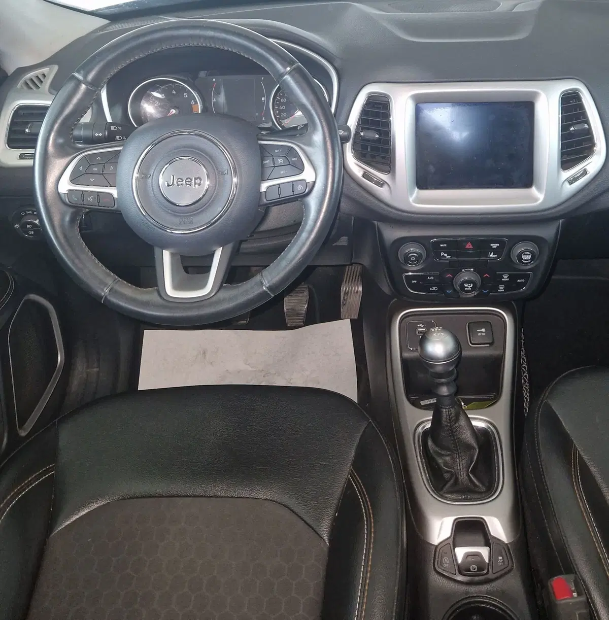Jeep Compass usata a Terni (11)