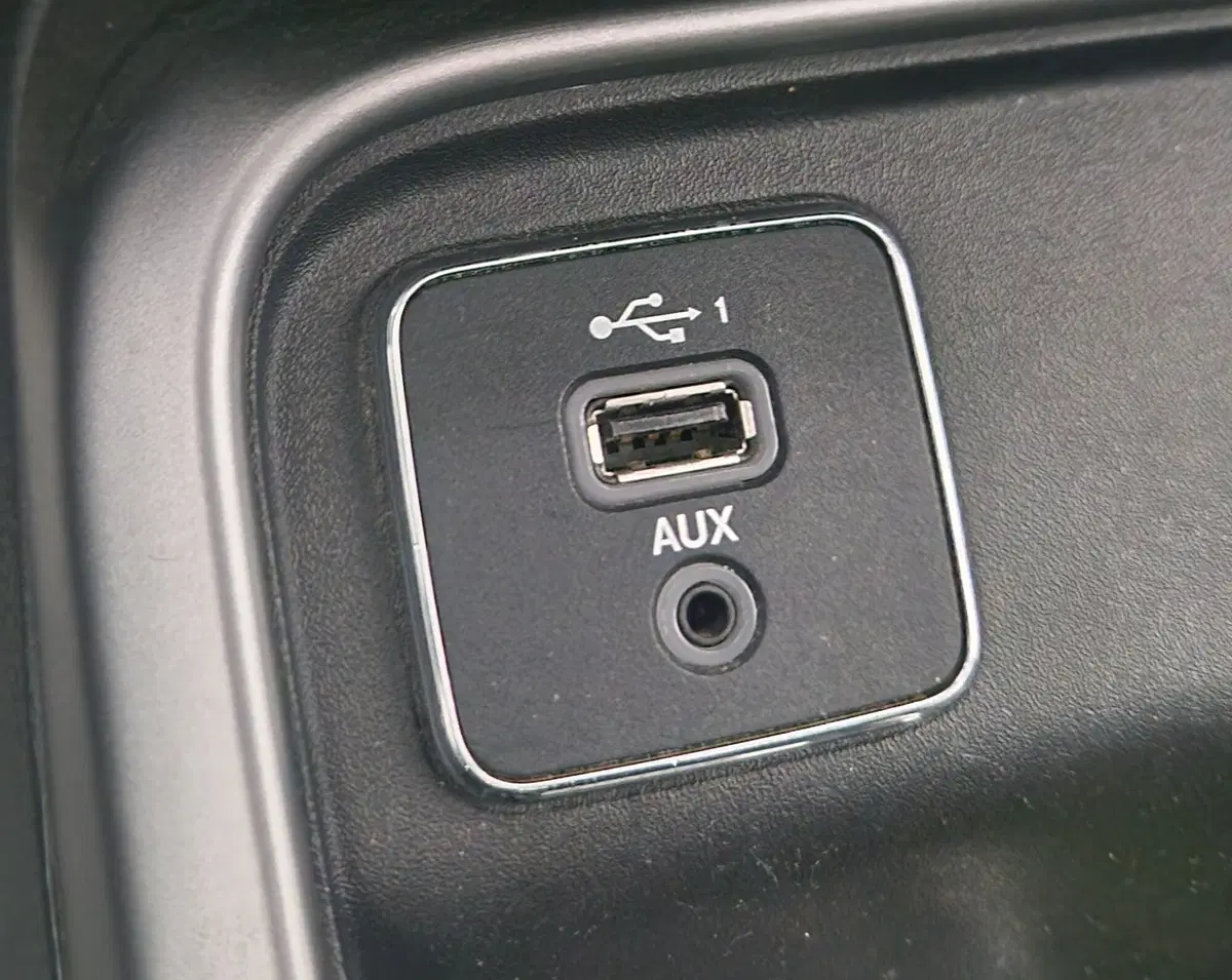 Jeep Compass usata a Terni (13)