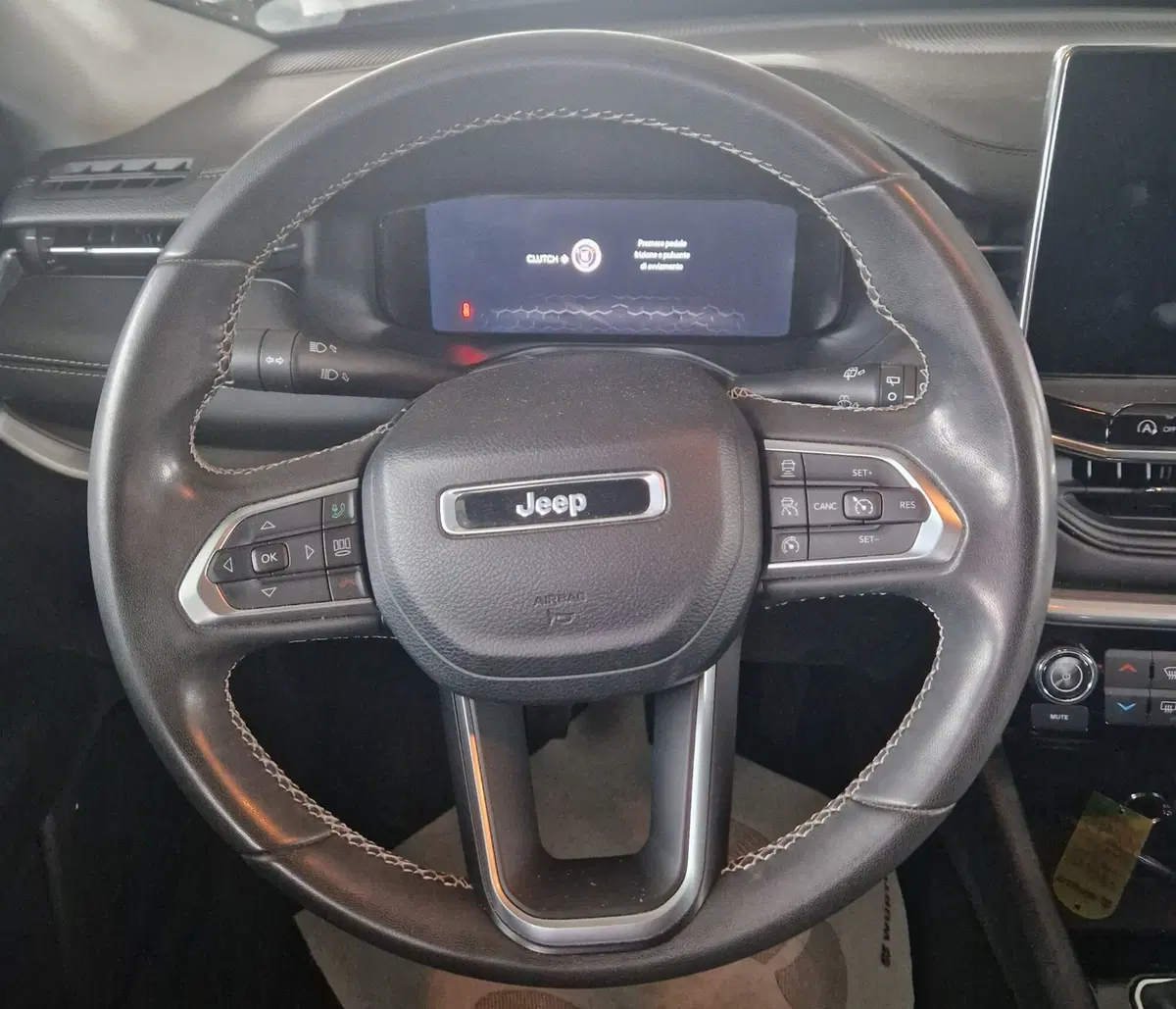 Jeep Compass usata a Terni (12)