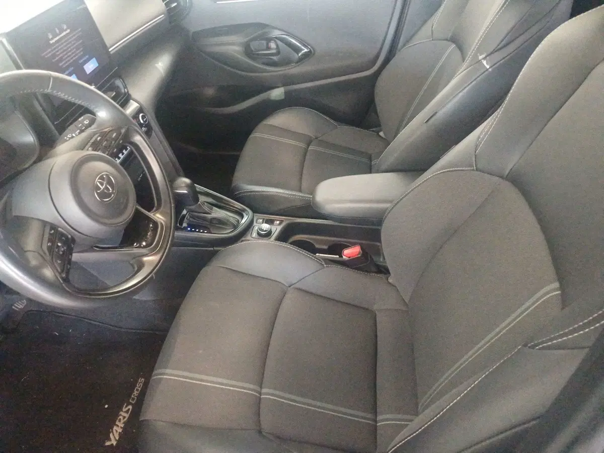 Toyota Yaris Cross usata a Massa-Carrara (11)