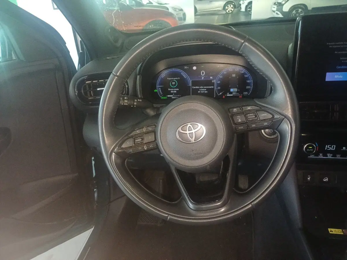 Toyota Yaris Cross usata a Massa-Carrara (12)