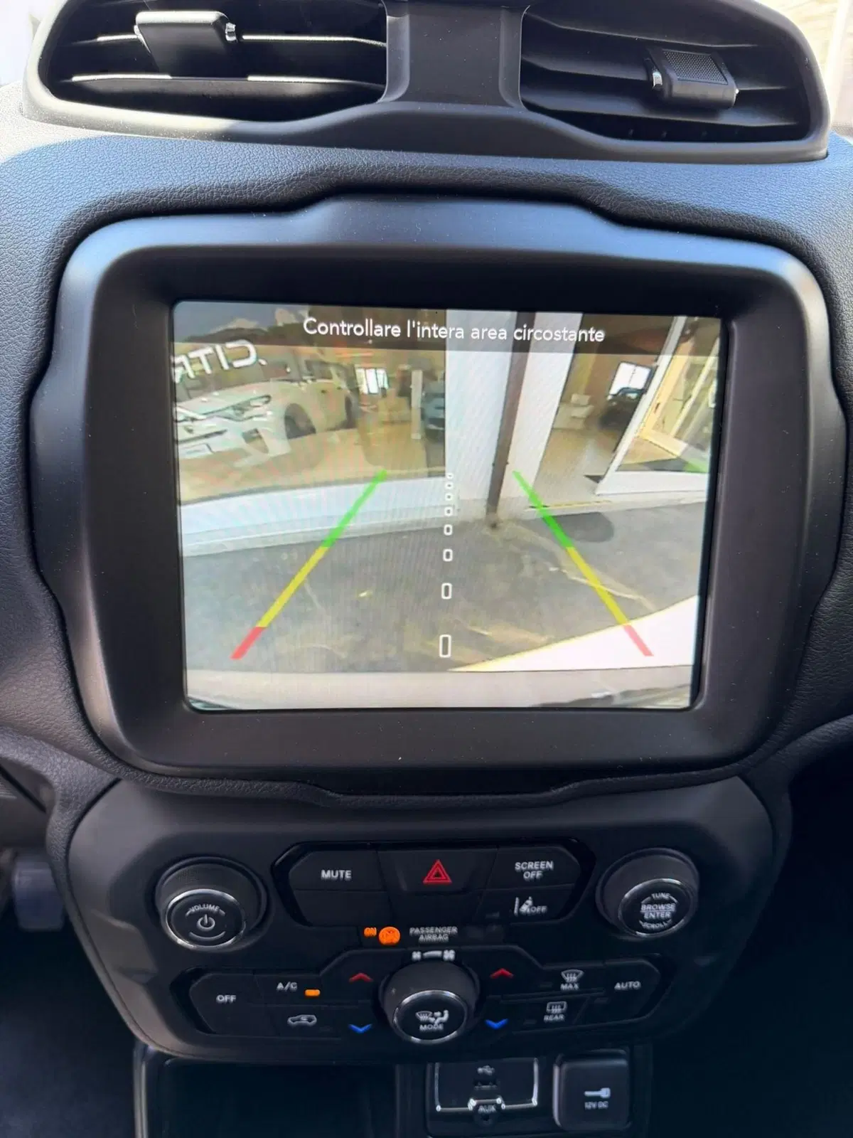 Jeep Renegade usata a Imperia (11)