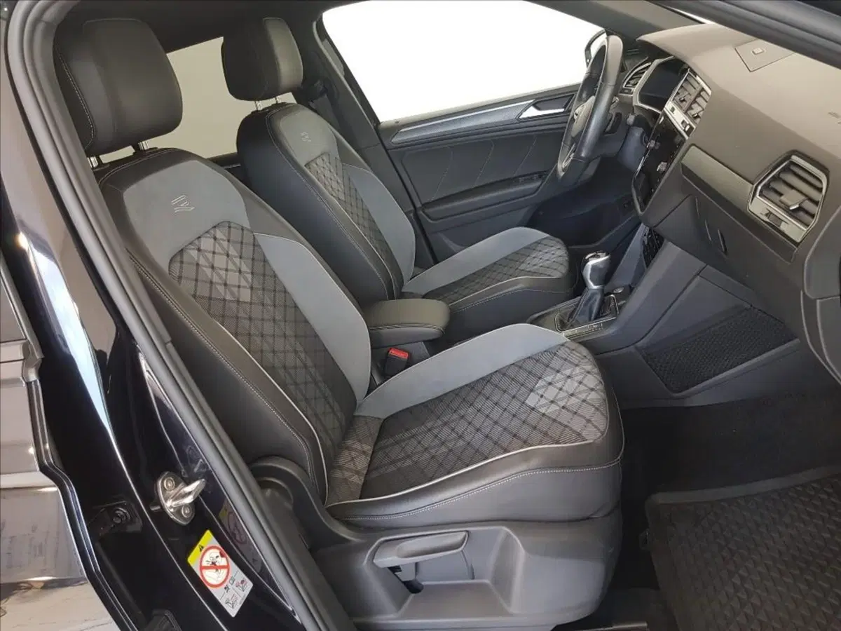 Volkswagen Tiguan usata a Lucca (11)