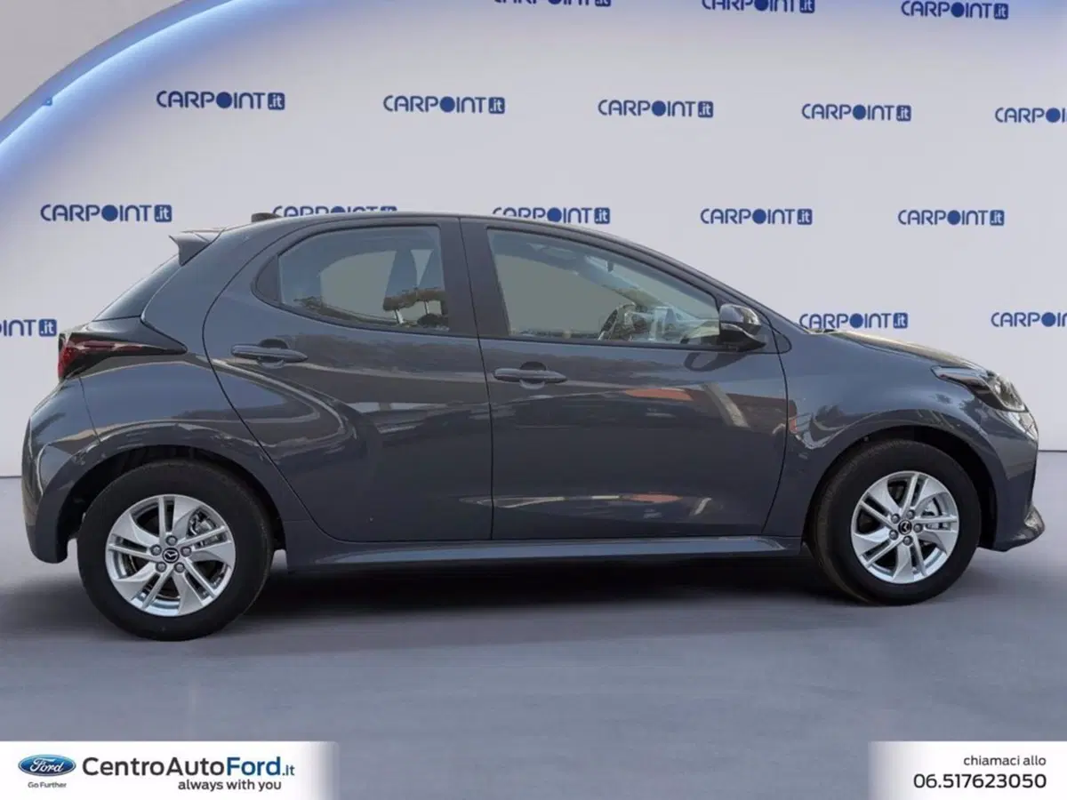 Mazda Mazda2 Hybrid nuova a Roma (6)