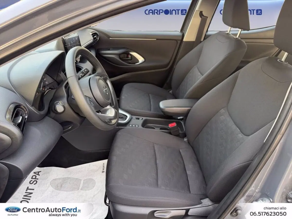 Mazda Mazda2 Hybrid nuova a Roma (9)