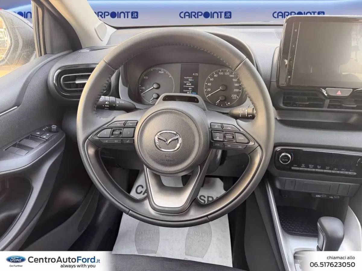 Mazda Mazda2 Hybrid nuova a Roma (12)