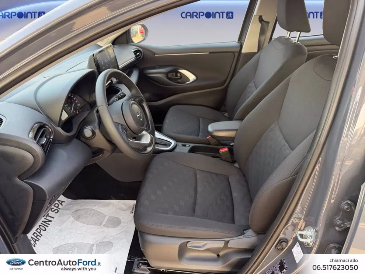 Mazda Mazda2 Hybrid nuova a Roma (9)