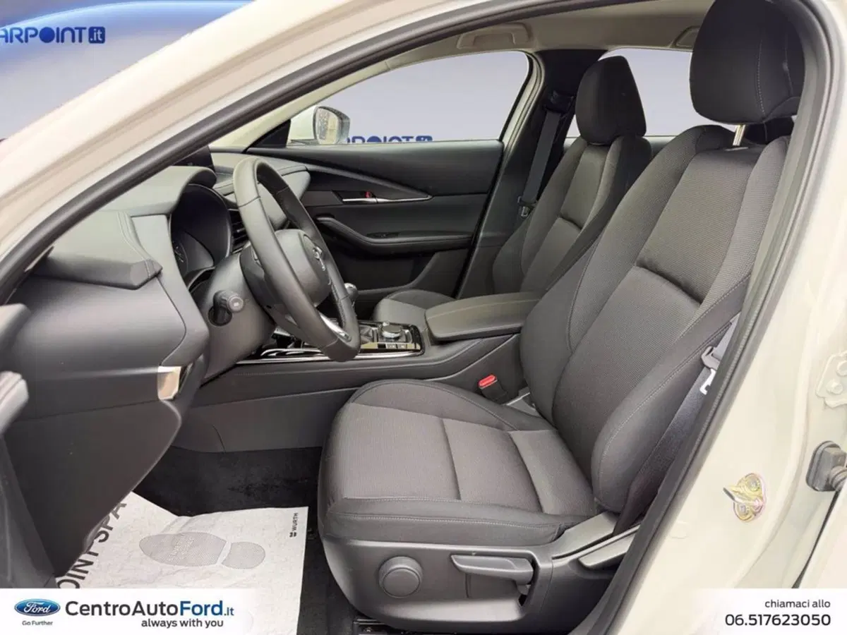 Mazda CX-30 nuova a Roma (9)