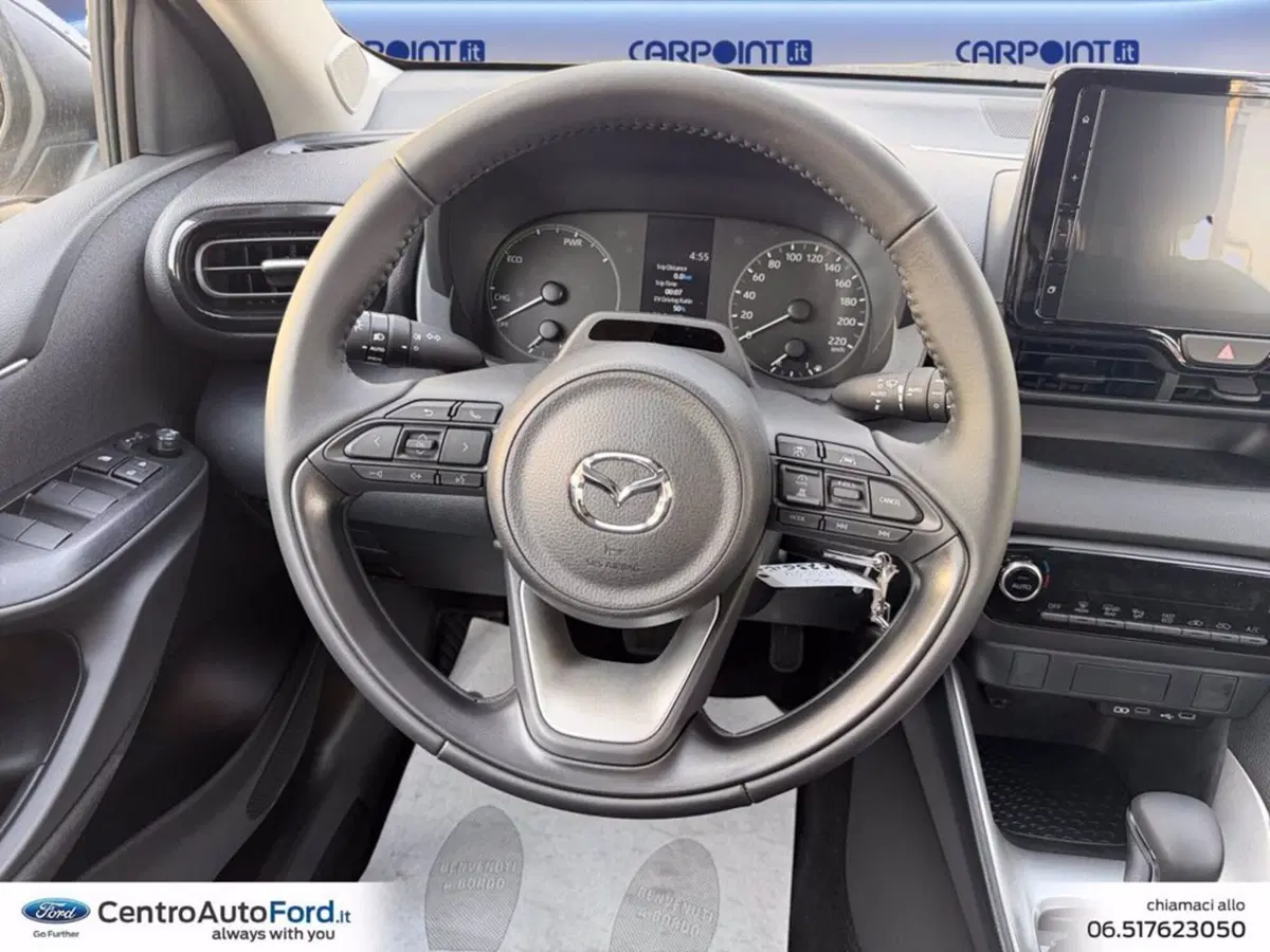 Mazda Mazda2 Hybrid nuova a Roma (12)