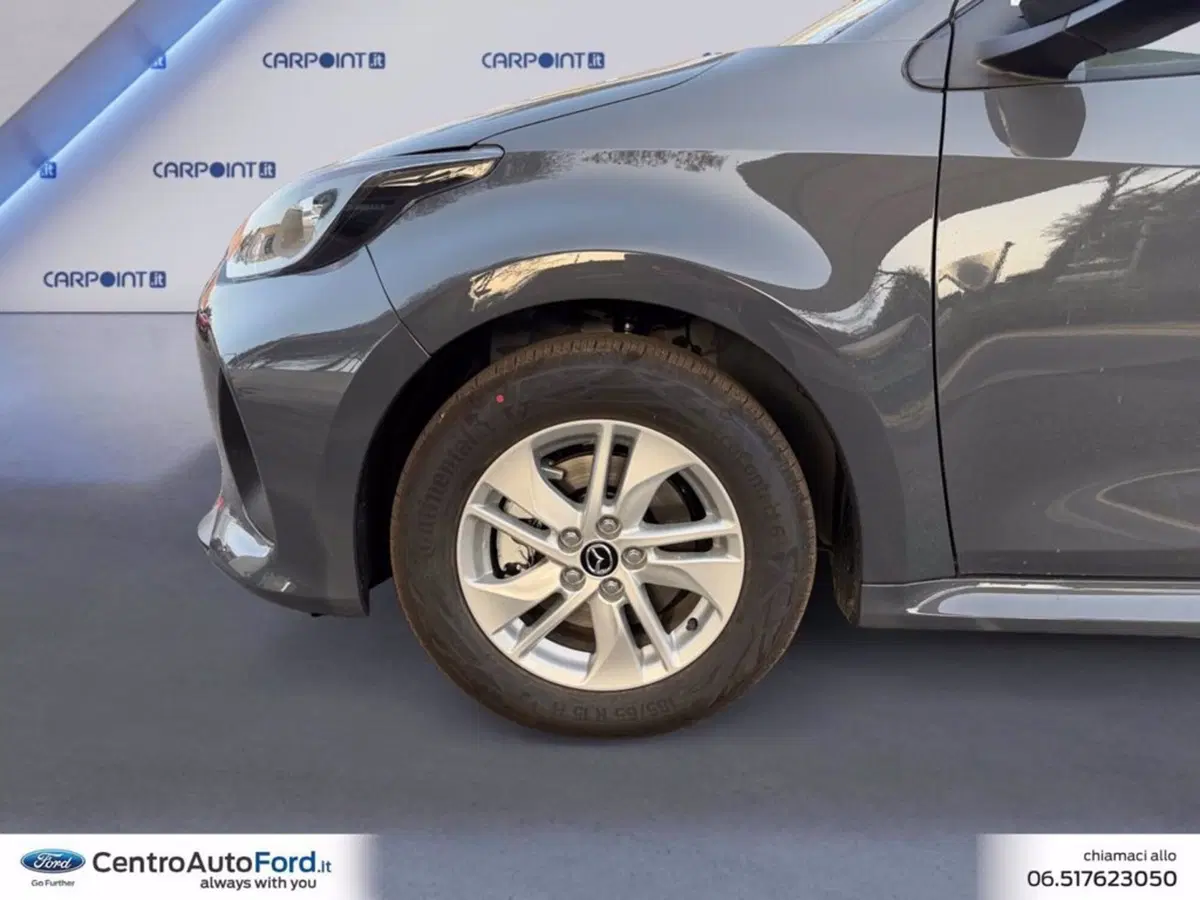 Mazda Mazda2 Hybrid nuova a Roma (14)