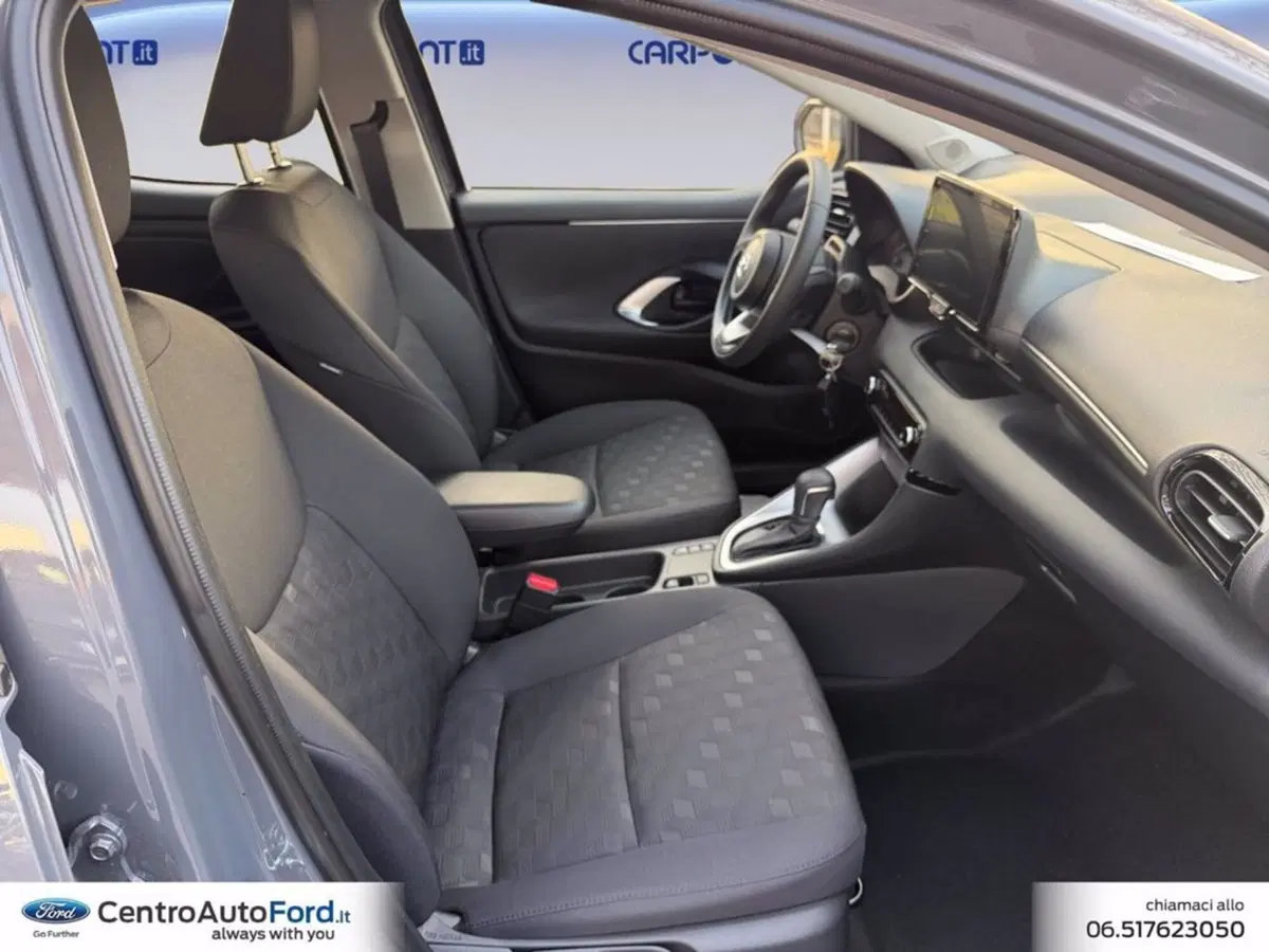 Mazda Mazda2 Hybrid nuova a Roma (15)