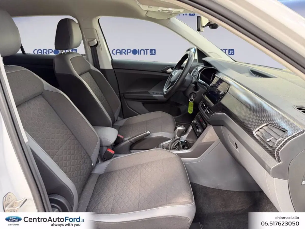 Volkswagen T-Cross usata a Roma (15)