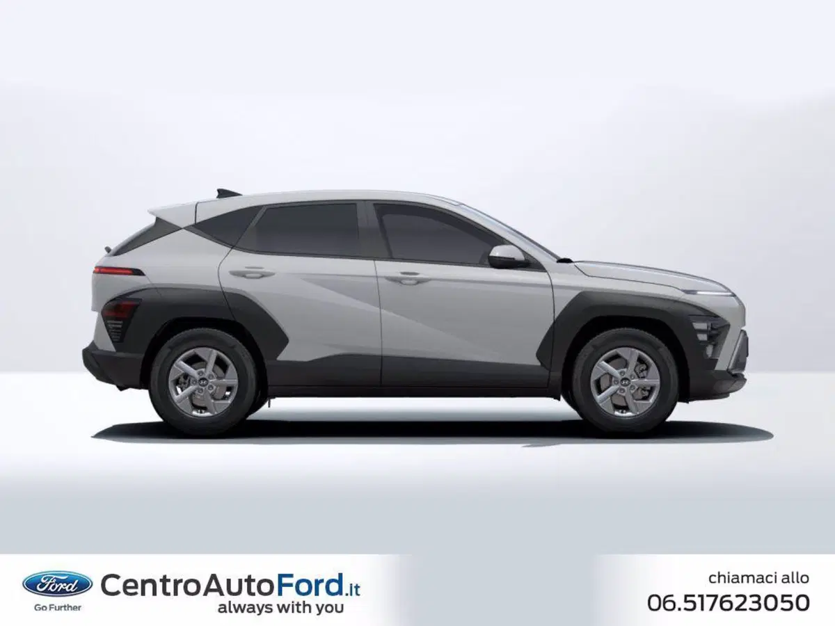 Hyundai Kona nuova a Roma (2)