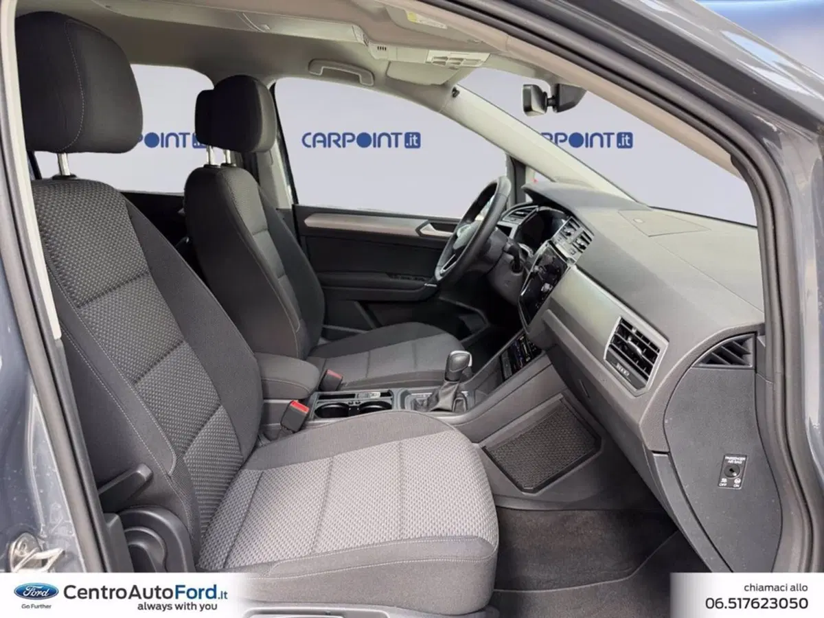 Volkswagen Touran usata a Roma (15)