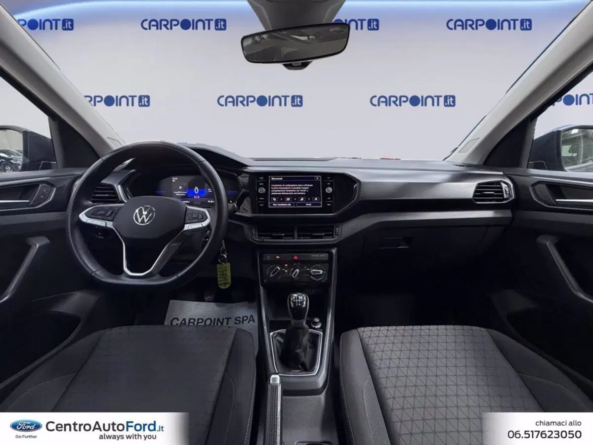 Volkswagen T-Cross usata a Roma (10)