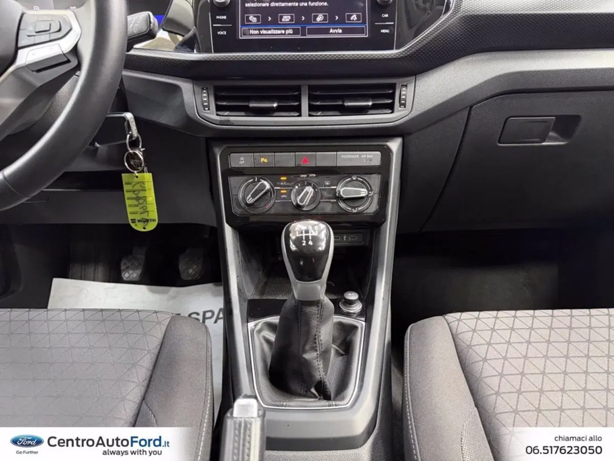 Volkswagen T-Cross usata a Roma (11)