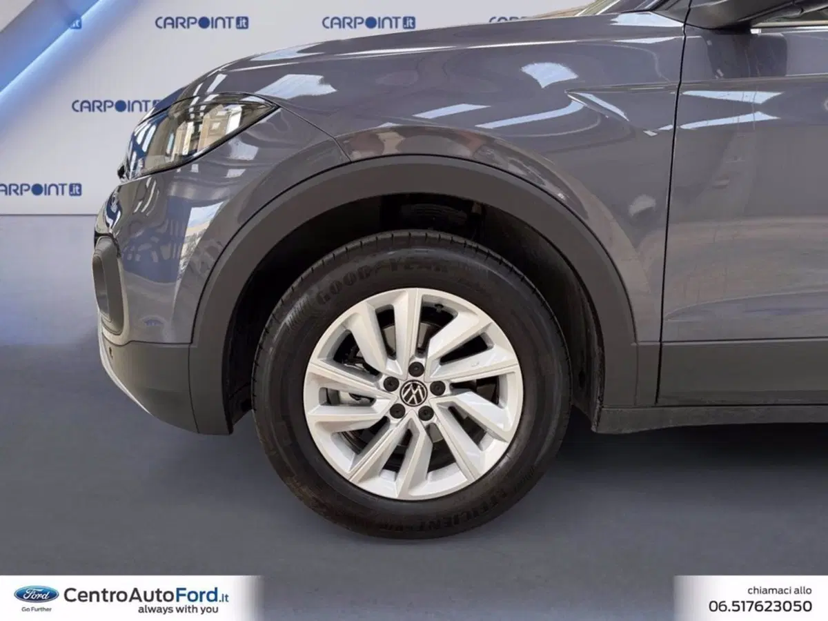 Volkswagen T-Cross usata a Roma (14)