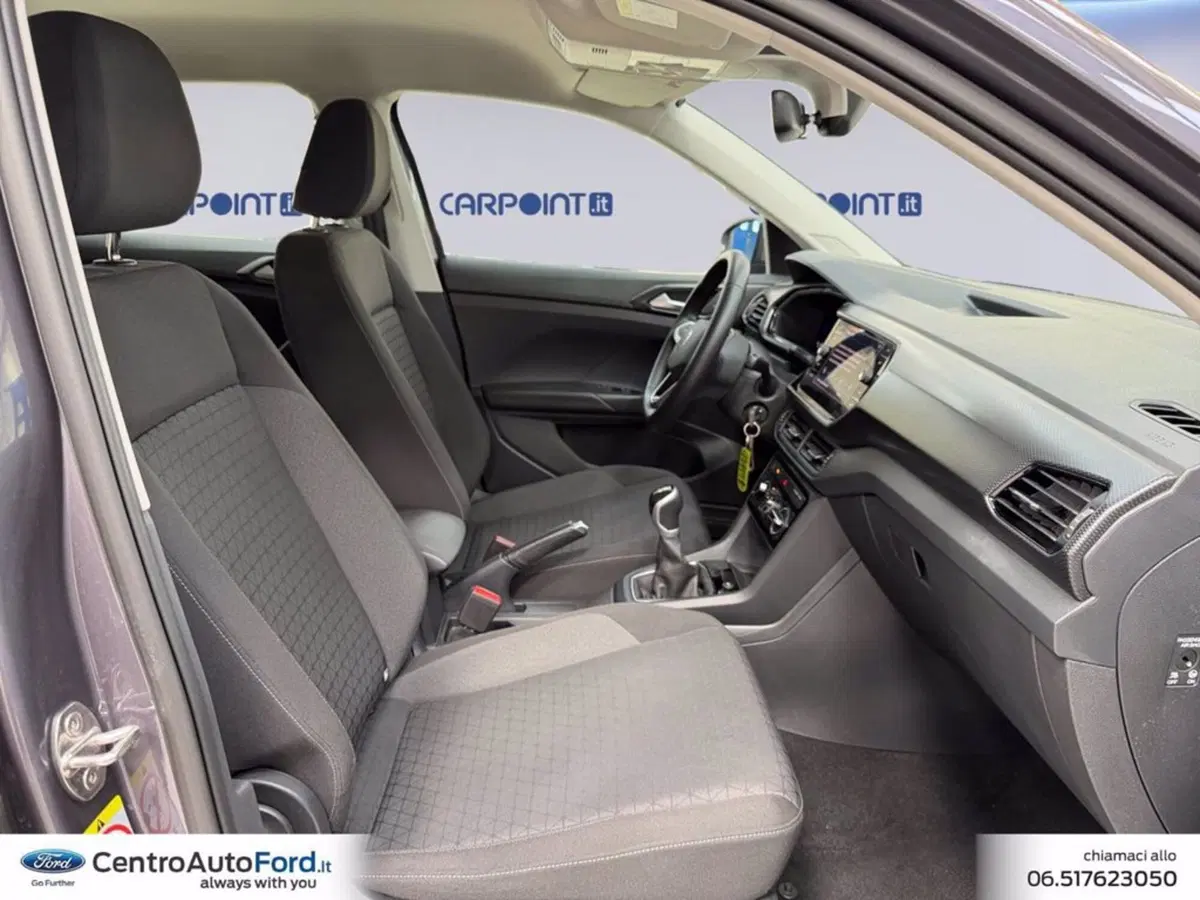 Volkswagen T-Cross usata a Roma (15)