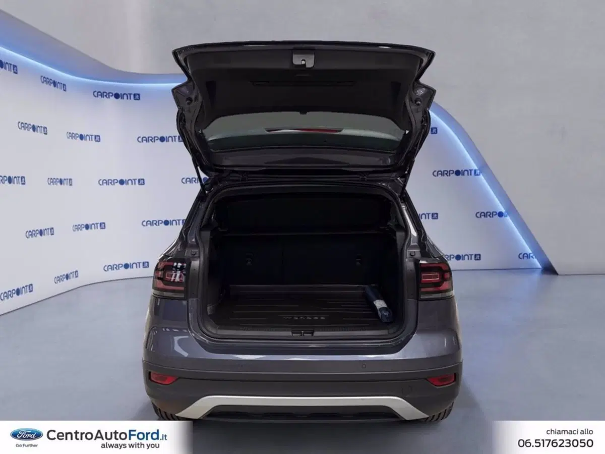 Volkswagen T-Cross usata a Roma (17)