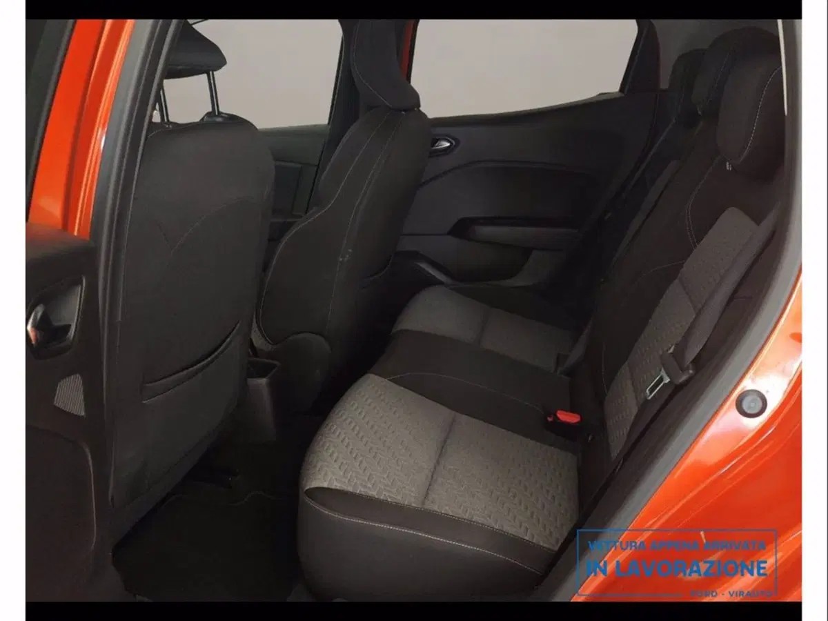 Renault Clio usata a Catania (11)