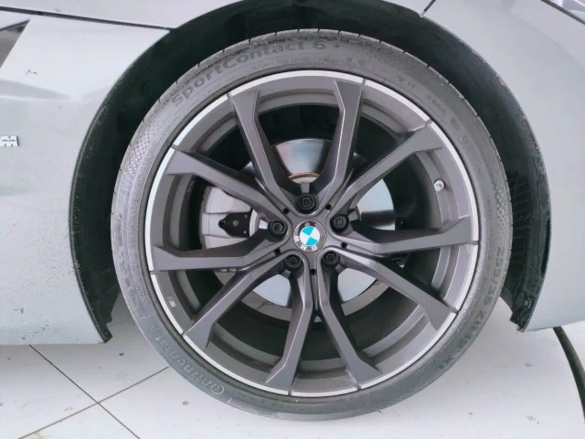BMW Z4 Cabrio usata a Teramo (10)