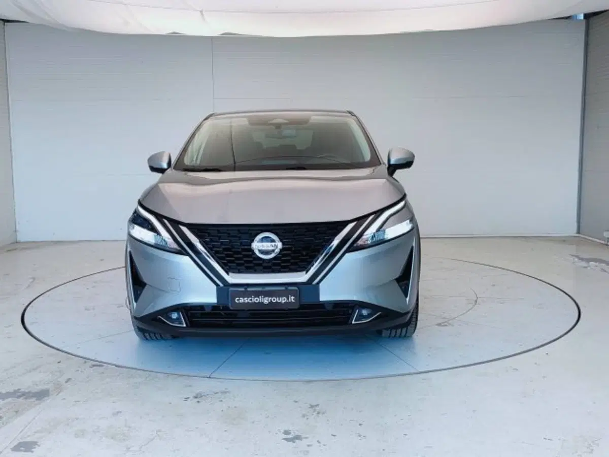 Nissan Qashqai usata a Teramo (2)