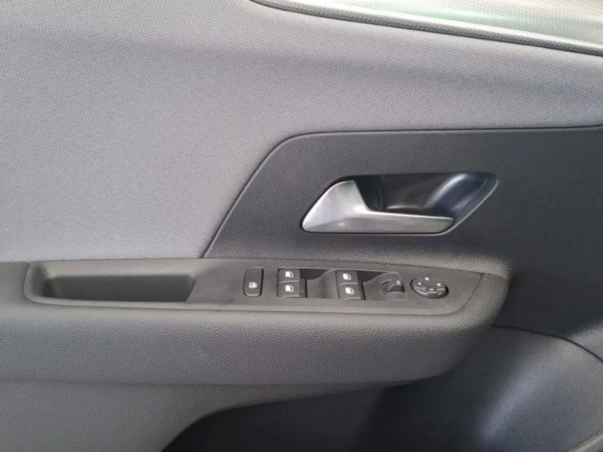 Opel Mokka nuova a Ancona (13)