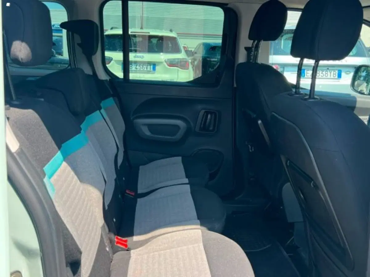 Citroen Berlingo usata a Lucca (12)