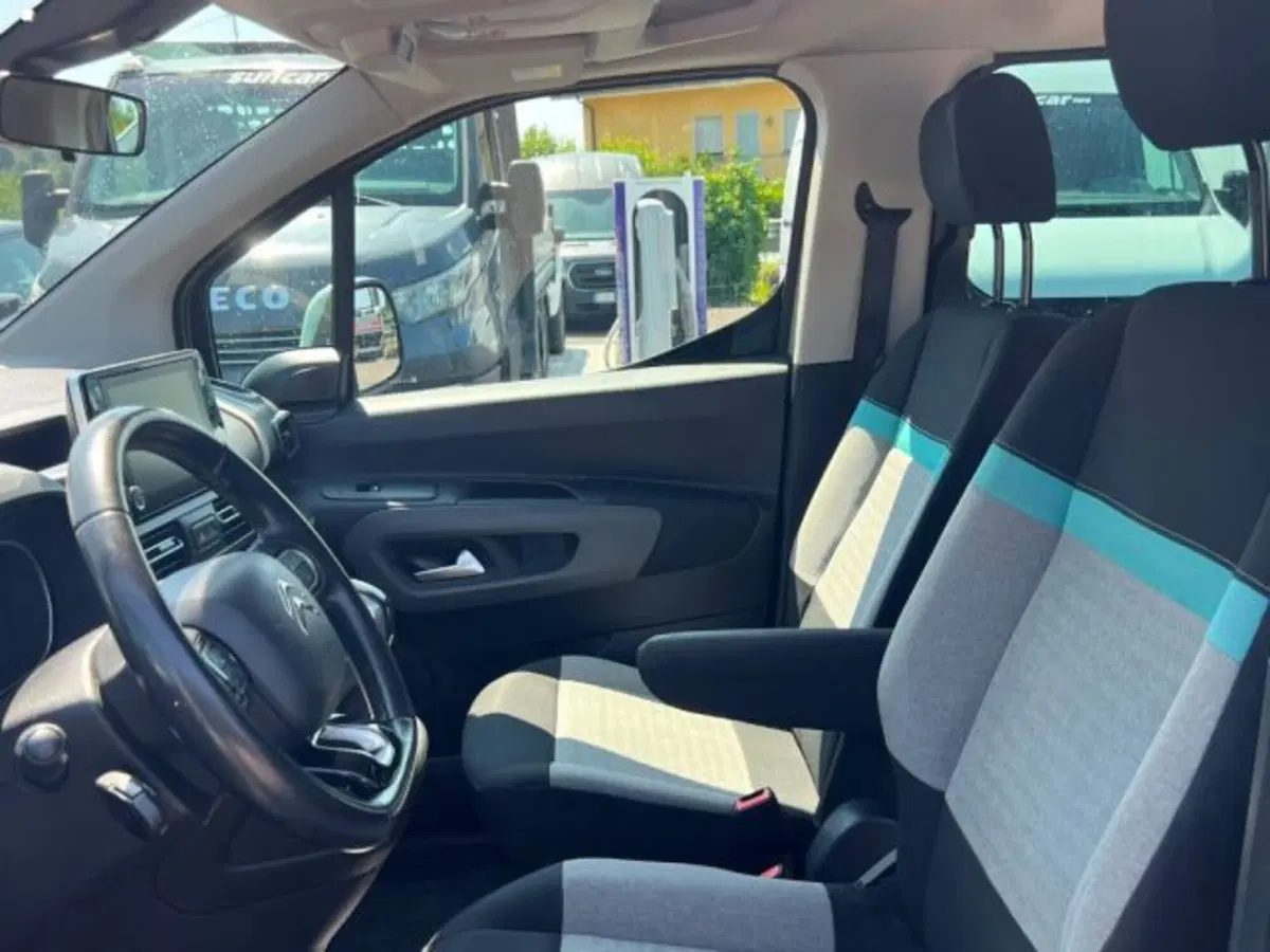 Citroen Berlingo usata a Lucca (7)
